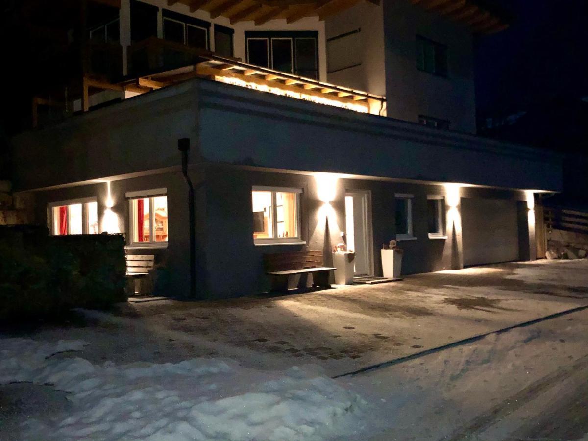 Apartment Venediger Neukirchen am Großvenediger Buitenkant foto