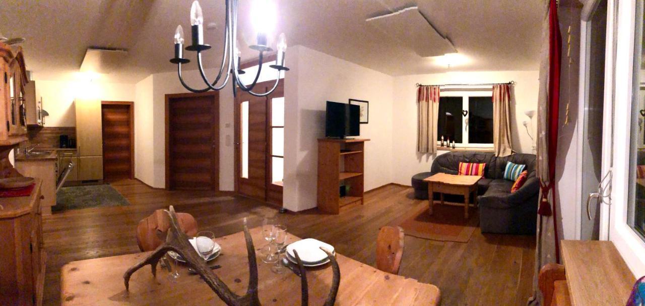 Apartment Venediger Neukirchen am Großvenediger Buitenkant foto